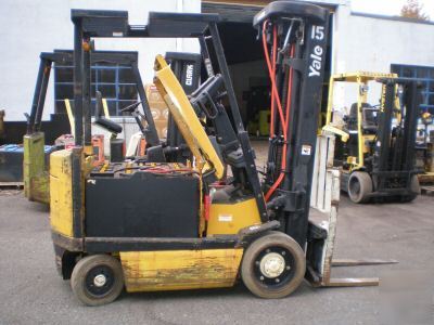 1999 yale electric forklift lift truck 5000 lbs cap.