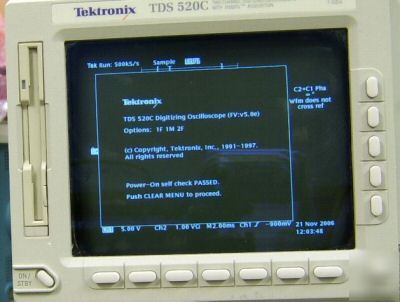 Tektronix tds 520C TDS520C digital scope, certified