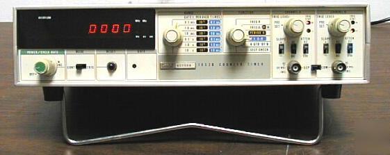 Fluke programmable freq counter timer model # 1952B