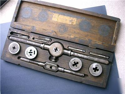 Antique vintage greenfield tap die set wooden case box