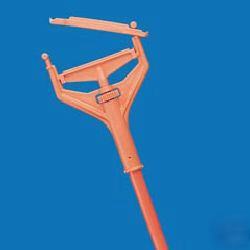 Plastic speed change mop handle-latchgate-fibrglass-57