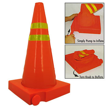 Style auto collapsible light-up traffic cone 