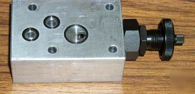 Fluid controls # 1PD14-R4G-6S7 pressure reducing valve