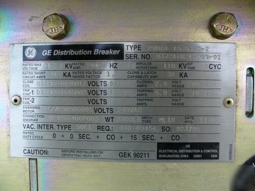 Ge 2000 amp 15KV vacuum circuit breaker w/3R enclosure