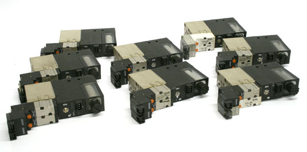 Lot of 8 smc ZSP1-box vacuum switch mini solenoid valve