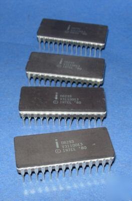 Intel D8293 28-pin ceramic vintage 8293N 