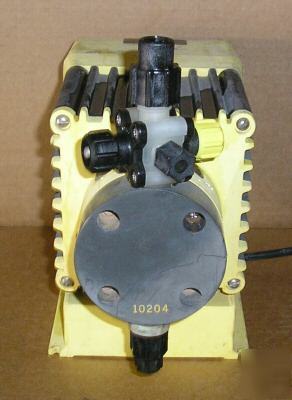 Lmi milton roy electronic pump C911-72T 2.5 gph 150 psi