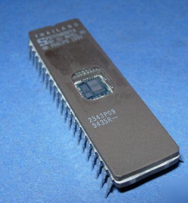 P87C58EBFFA vintage 87C58 eprom signetics 40-pin cerdip