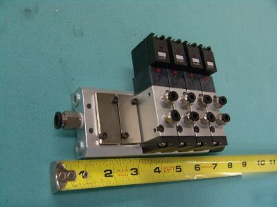 Wusung pneumatic valve and manifold lot K180-4E1 