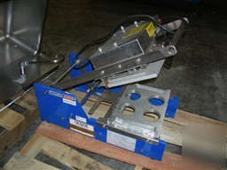 Used: oliver table top self-actuating tray lidder, mode
