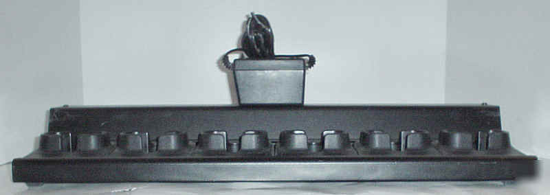 Multi-unit gang charger for motorola SP10 SP21 radios