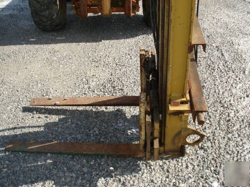 Tractor 3-point yale forklift fork lift loader bail hay
