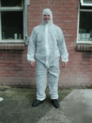 White disposable coverall/boilersuit/dust suit - large