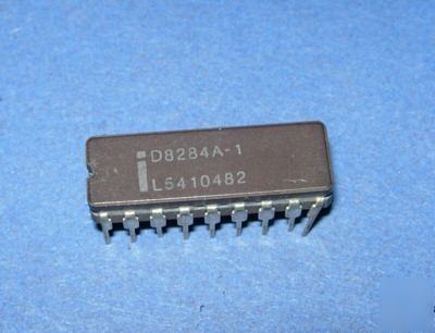 Intel D8284A-1 18-pin ceramic vintage 8284N 