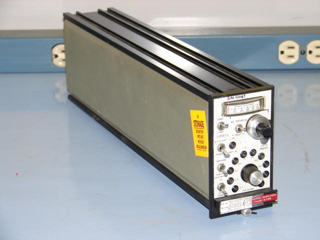 Endevco charge amplifier 2735 pqs 5 units