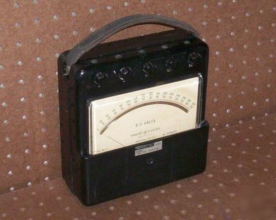 Vintage ge model 8DP11V-Y73 dc voltmeter 0-300 vdc 