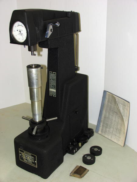 Wilson rockwell superficial hardness tester 4 ous a rb