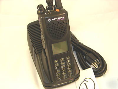 Motorola XTS3000 xts 3000 model iii - uhf 403-470 - j