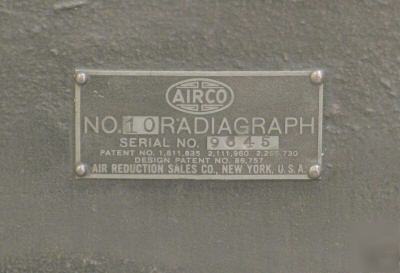 Airco no. 10 radiograph cutting torch track machine