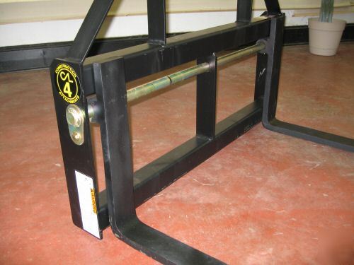 Pallet forks compact tractor 1800LB.cap free shipping 