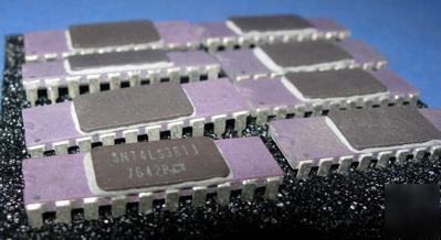 SN74LS381J ic amd vintage purple ceramic 1976