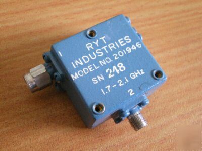 2X ryt ind , 1.7-2.1 ghz isolator