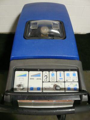 KA27 dura scrub kent auto floor scrubber 