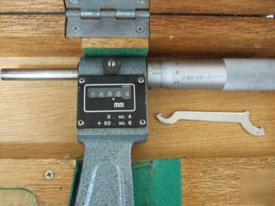 Mitutoyo 204-144 outside micrometer 500-600 huge rare 