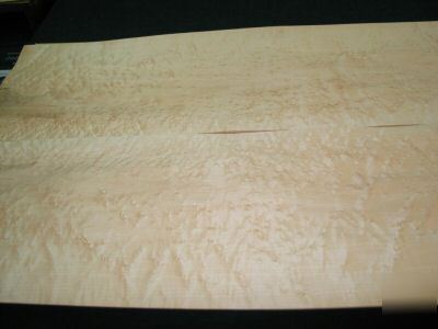 Nice birdseye maple veneer w/heartwood 78 sqft lot 3066