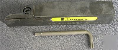 Kennametal cutoff holder A3SCR 1