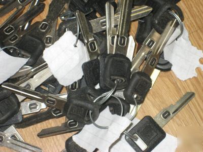 Locksmith huge lot 75 vats vat key blanks uncut w@w