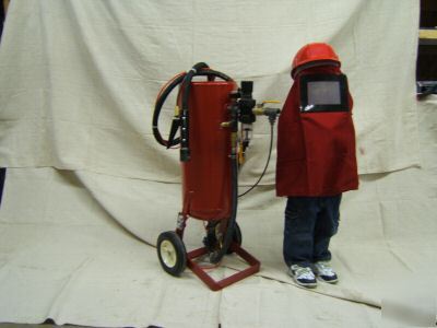 Portable pressure sandblaster sand blaster professional