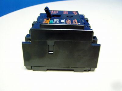 Fuji earth leakage 20A circuit breaker m/n: EA33