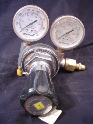 Matheson 19 320 oxygen inertgas welding tank regulator