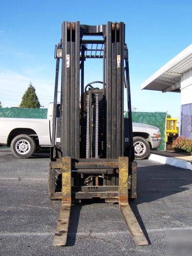 Daewoo 4,000 lb cushion tire forklift truck lp gas