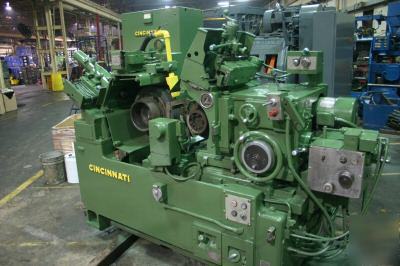 New cincinnati model 220-8 centerless grinder 1961