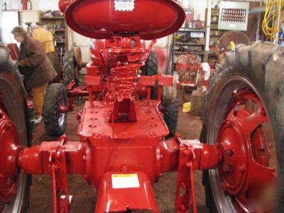  1947 or 48 international h tractor antique