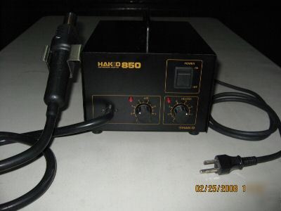Used & good condition hakko 850 hot air rework station