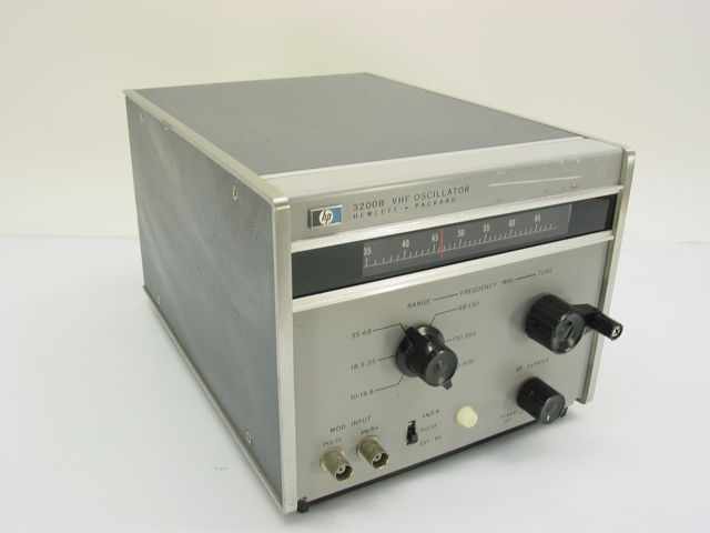 Hp 3200B vhf oscillator signal generator agilent 