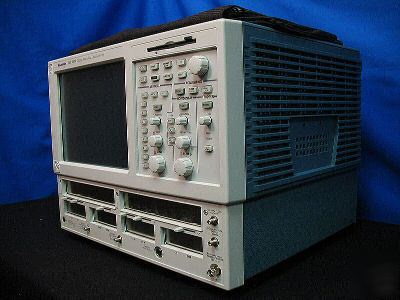 Tektronix TDS8000 digital sampling oscilloscope tek