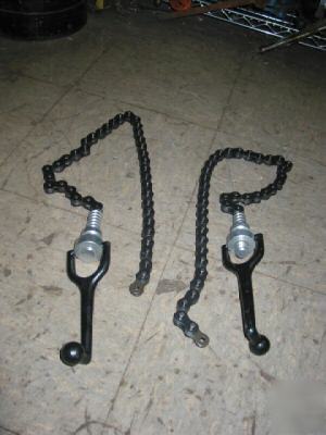 New greenlee - 2 puller hold down chains 