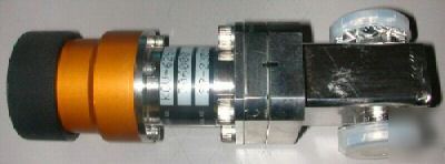 New mdc 5/8 inch gate valve 306000 kgv-625V