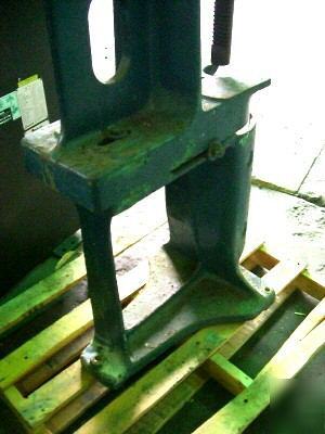 5 ton greenerd arbor press, md.3 1/2, ratchet (20778)