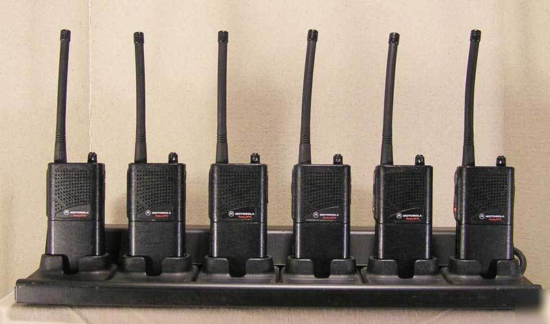 * 6 motorola radius SP10 vhf two way radio gang charger