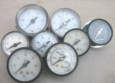 Lot of 8 pressure gauges