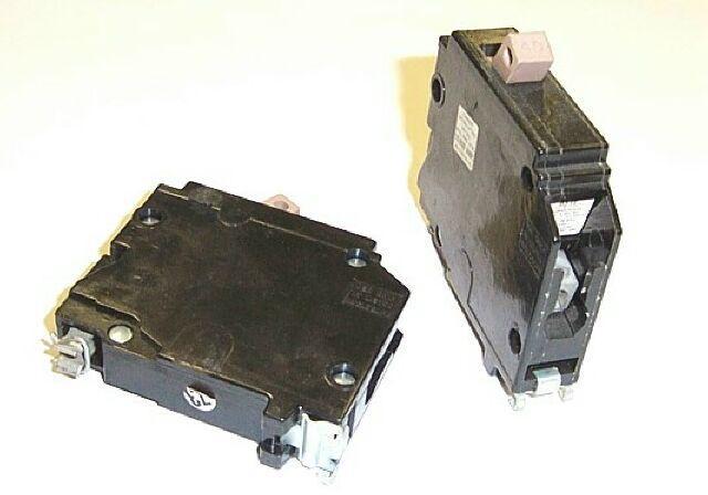 New cutler hammer ch circuit breaker 1P 30A CH130 