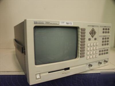 Hp 35660A dynamic signal analyzer. 488Âµhz to 102.4KHZ.