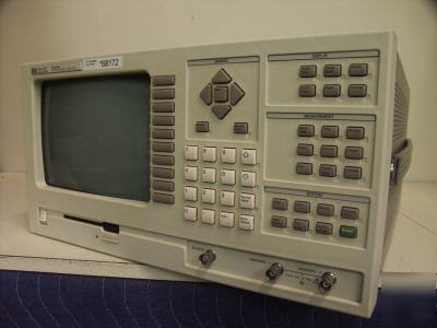 Hp 35660A dynamic signal analyzer. 488Âµhz to 102.4KHZ.