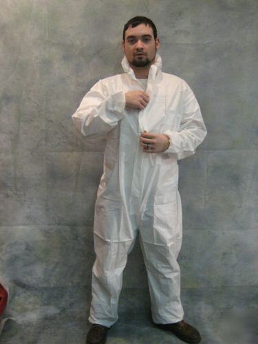 Disposable protective coveralls spray foam suits rigs