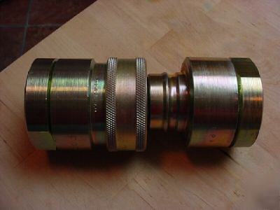 New quick disconnect couplings - 1-1/4'' npt - 